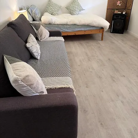 Elegant Apartman *
